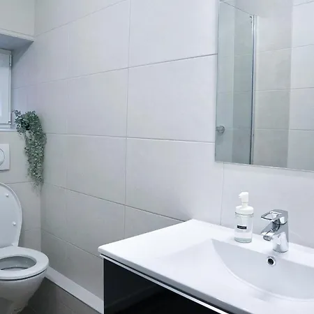 Le Barbershop, Centre Ville, Parking Gratuit Apartament Miluza