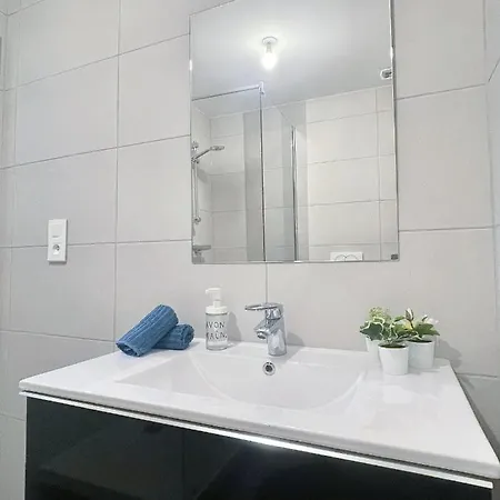 Le Barbershop, Centre Ville, Parking Gratuit